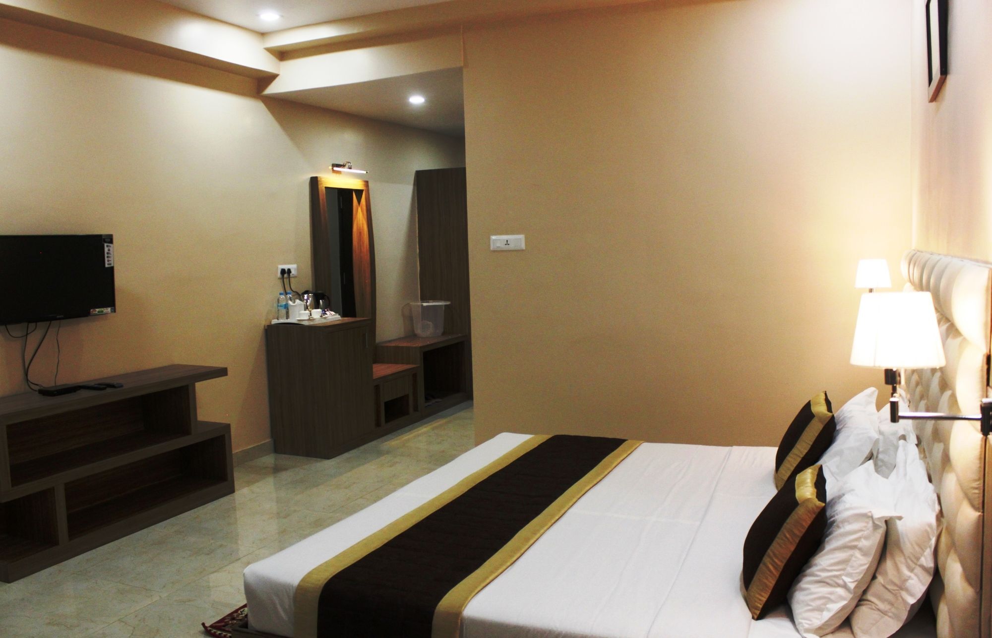 Hotel Siddhartha International Gaya Extérieur photo