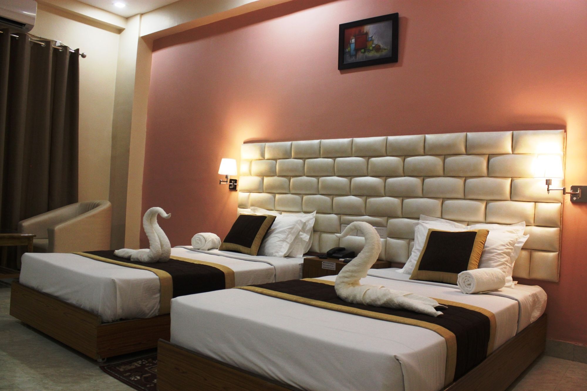 Hotel Siddhartha International Gaya Extérieur photo